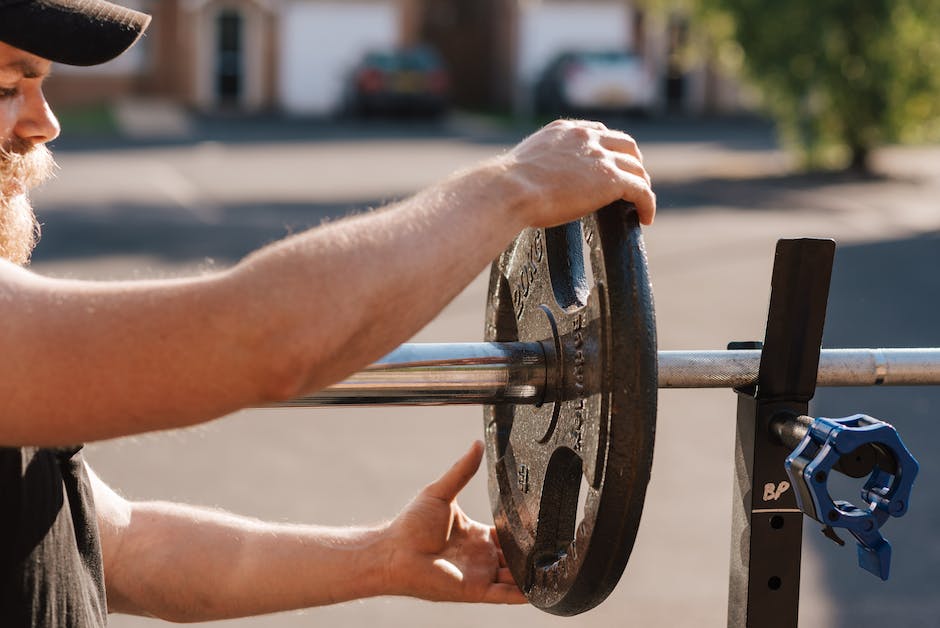 Gewichtsübungen zur Fitness Steigerung